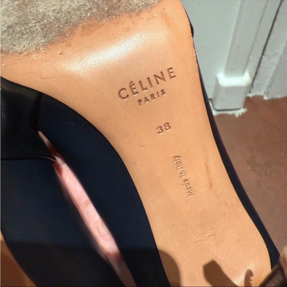 Celine Pointed Toe Navy and Black Heel - Picture 4 of 10